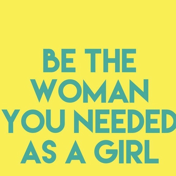 Meet your Posher! - Picture 2 of 2